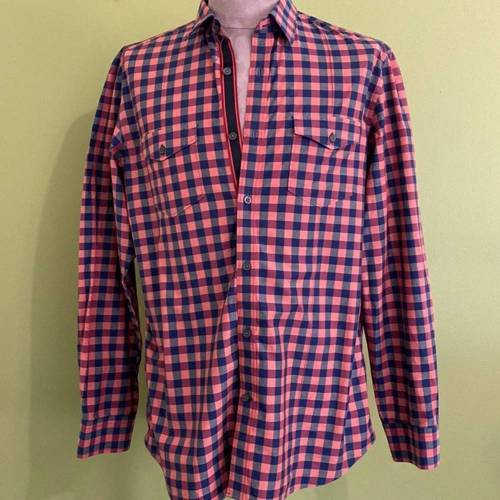 Banana Republic long sleeve checkered button down shirt